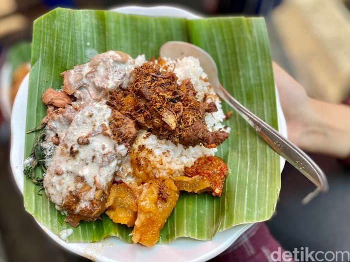 Tempat Makan