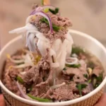 Wisata Kuliner di Vietnam: Menyelami Budaya Makanan Jalanan