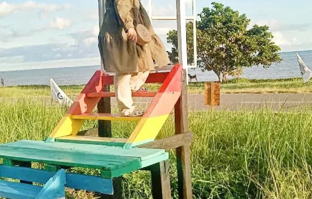 Analisis Topik = Berita (wisata). Mood = Mengasyikkan, magis, instagrammable.
wisata dunia fantasi Analisis Topik = Berita (wisata). Mood = Mengasyikkan, magis, instagrammable.
wisata dunia fantasi