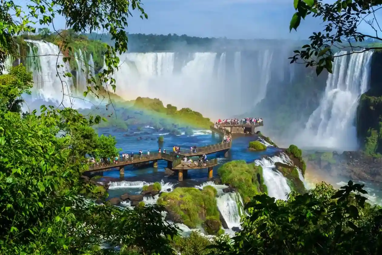 Wisata di Brazil, Negeri Samba yang Punya Pantai, Hutan Amazon, dan Kota Bersejarah